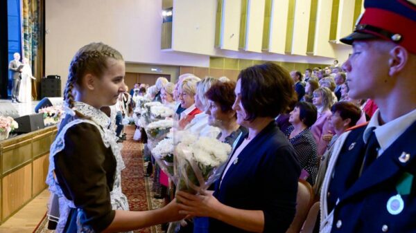 В Брянской области для учителей создаются достойные условия труда