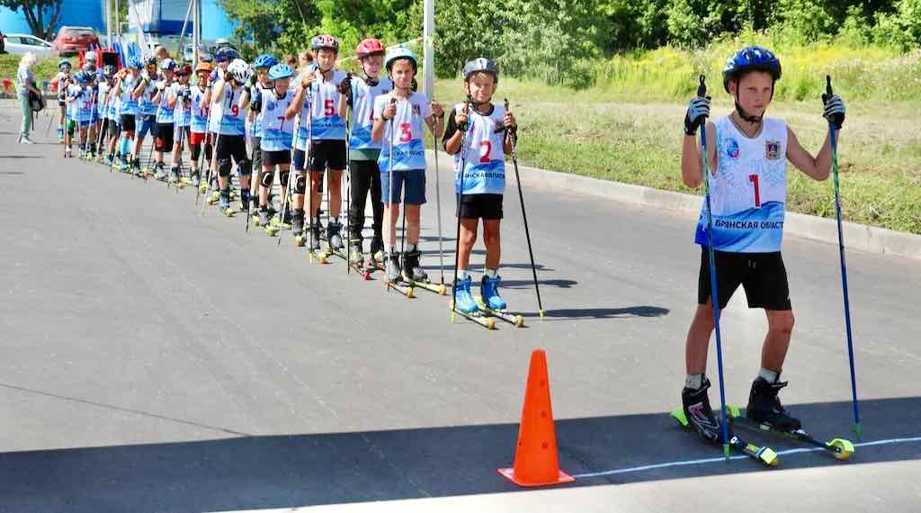 В Стародубе стартовал областной турнир по лыжным гонкам