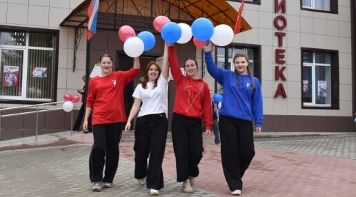 В Клетне после капитального ремонта открылась межпоселенческая библиотека