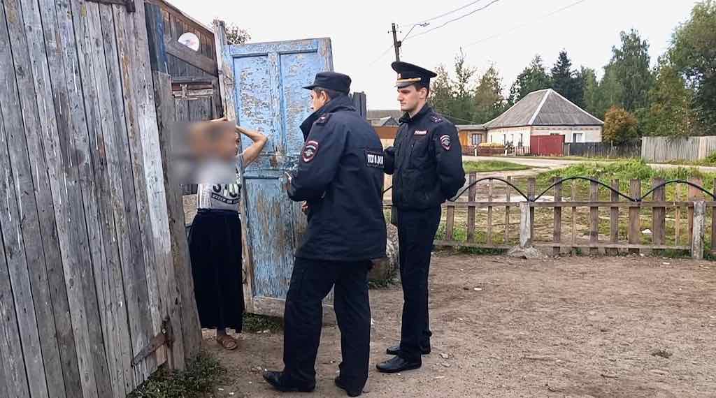 Полиция Брянска провела рейд в Бежицком районе