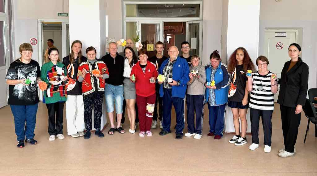 Волонтёры фонда «Мирослава» провели творческий мастер-класс