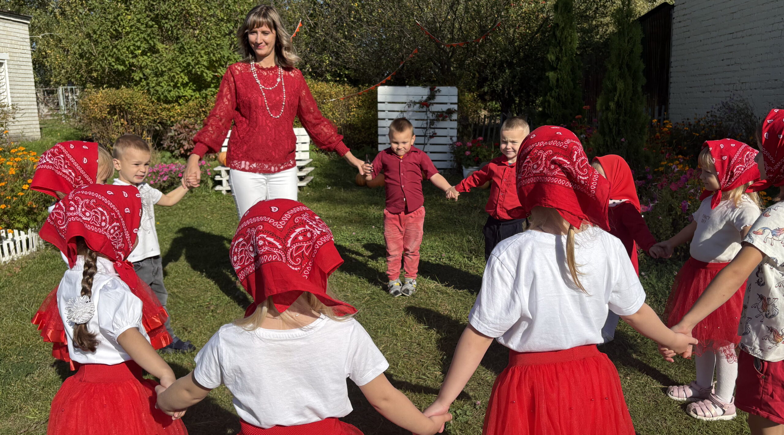 Карачевские дошкольники отпраздновали День рябины