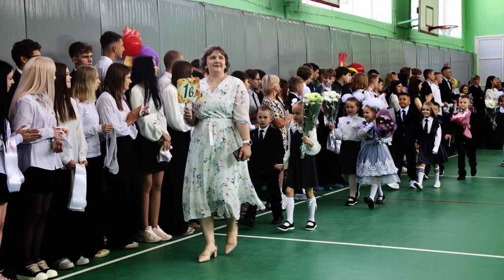 В брянской школе № 55 прозвенел первый звонок после ремонта