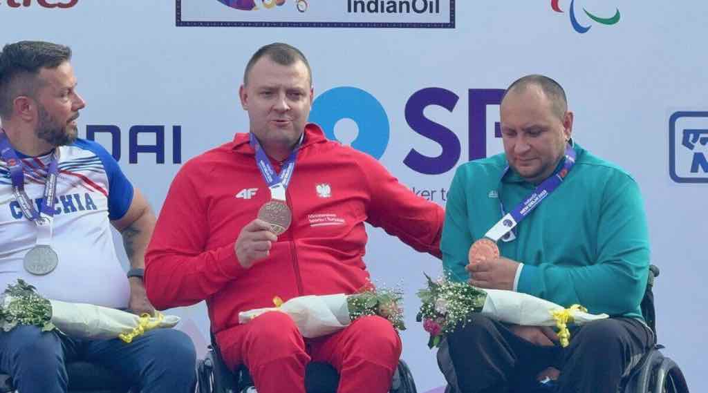 Брянский атлет Калеев взял серебро на паралимпийском ЧМ