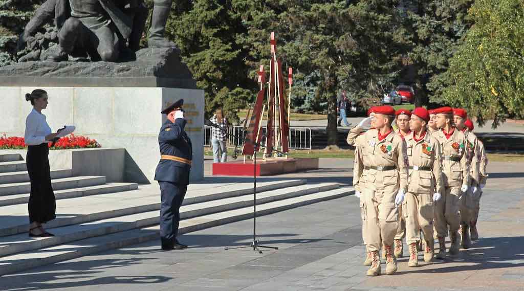 В Брянске определили лучший почётный караул Поста №1