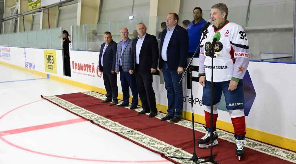 Новозыбковский Ледовый дворец стал центром спортивной жизни