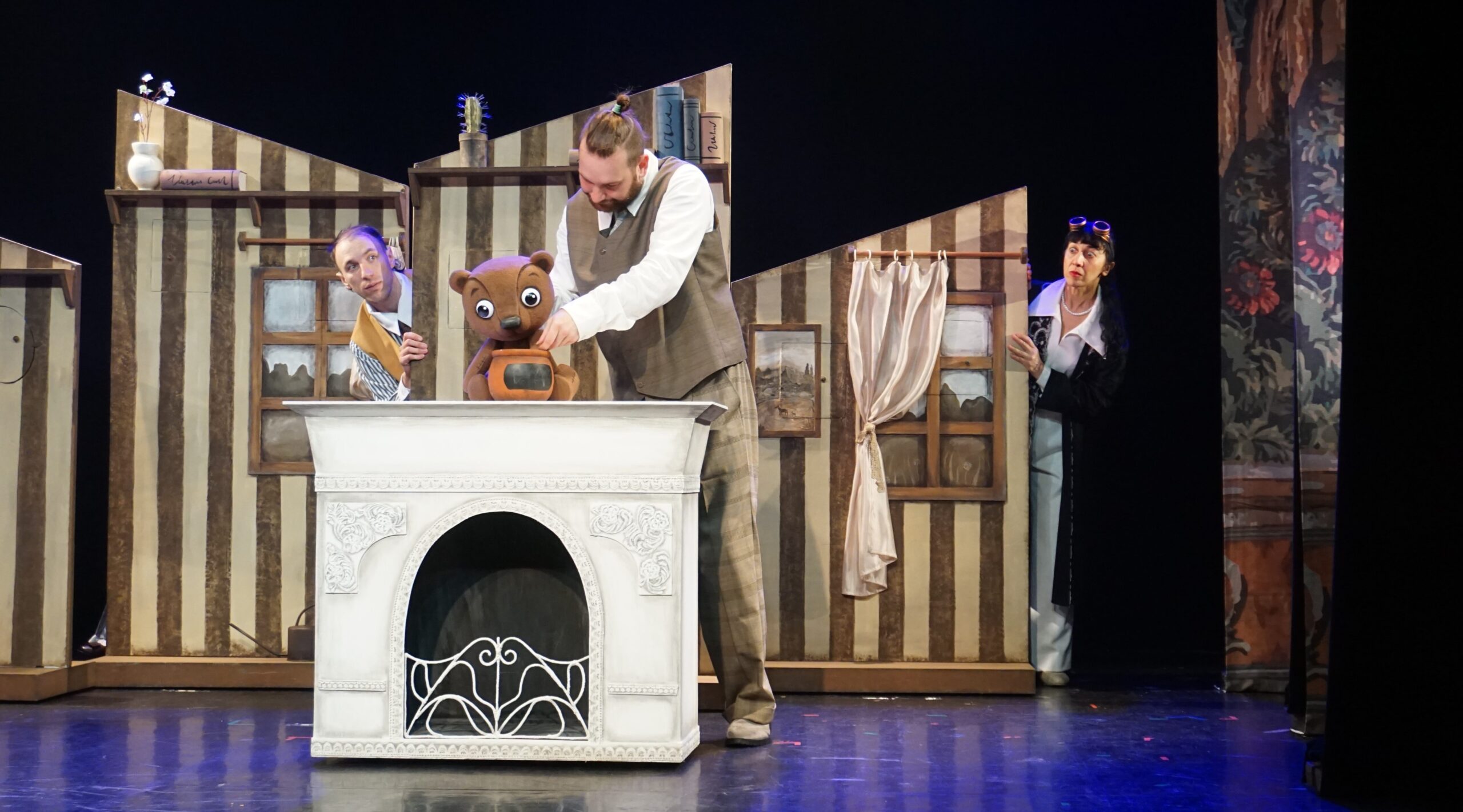 Брянский областной театр кукол открыл новый 54-й сезон