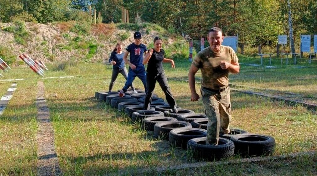 Брянская команда «Арсенал» готовится к финалу всероссийской «Семейной зарницы»