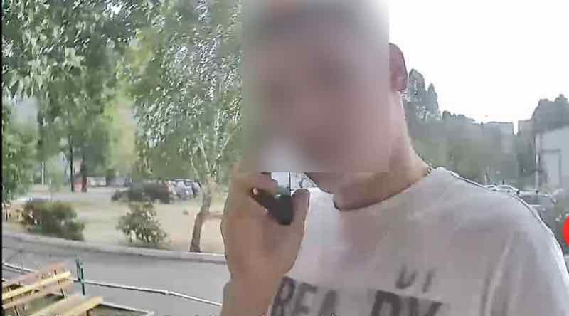 В Брянске задержан курьер мошенников при получении миллиона