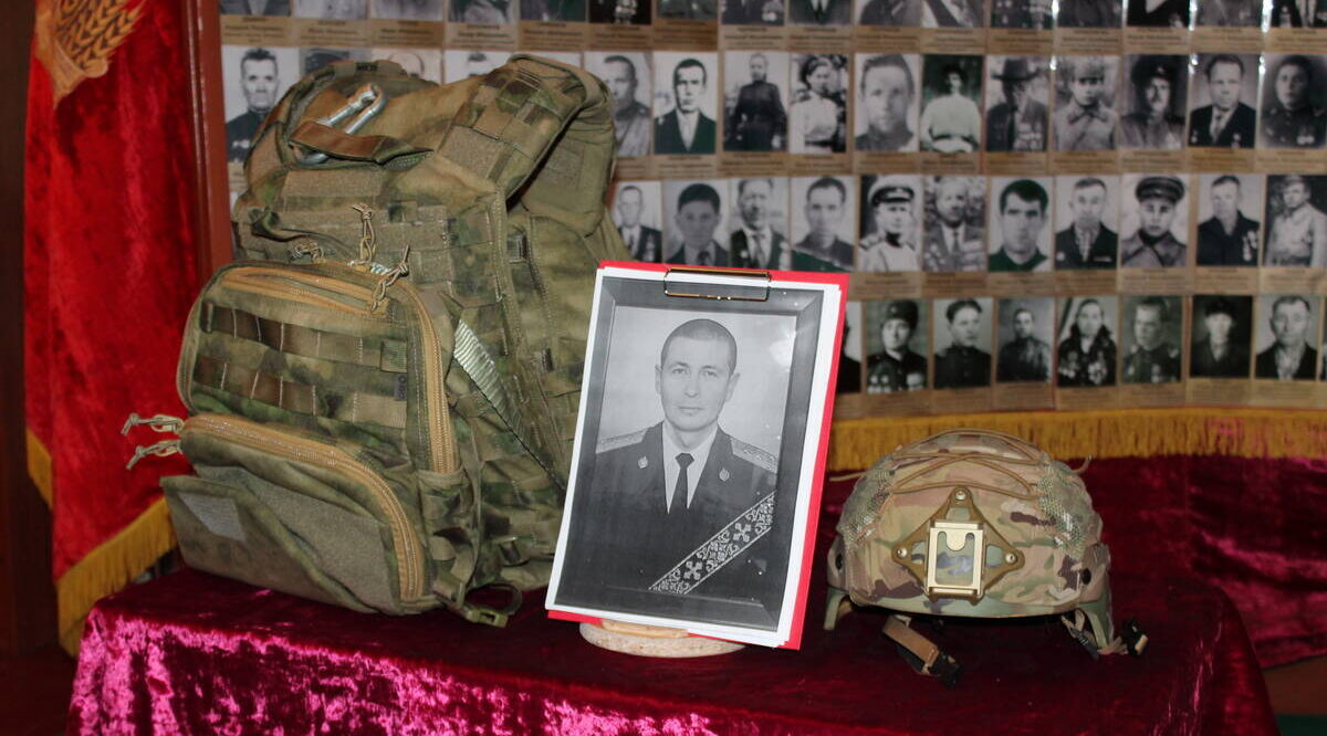 Фонд Суземского районного музея пополнился личными вещами героя-пограничника