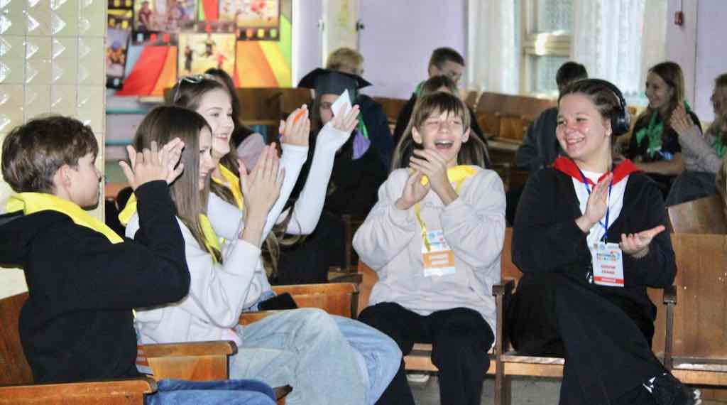 В Жуковке проходят три областные смены для школьников