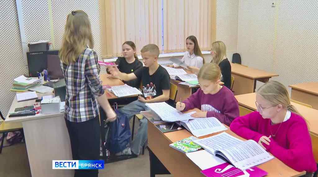 В брянской школе искусств открыли два новых отделения