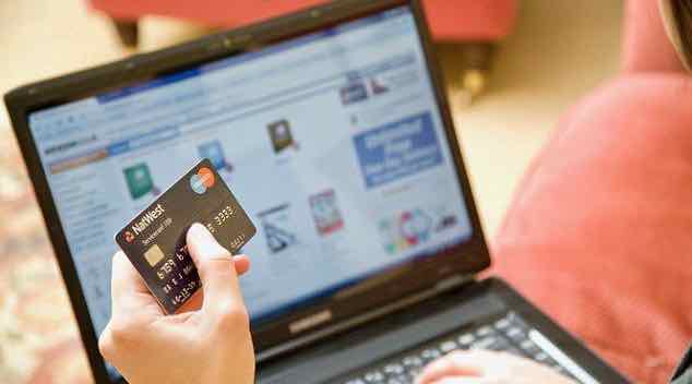 Полиция нашла мошенников, обманувших брянца дважды