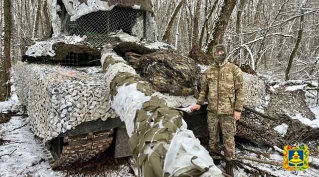 Новозыбковец три года командует танком на СВО