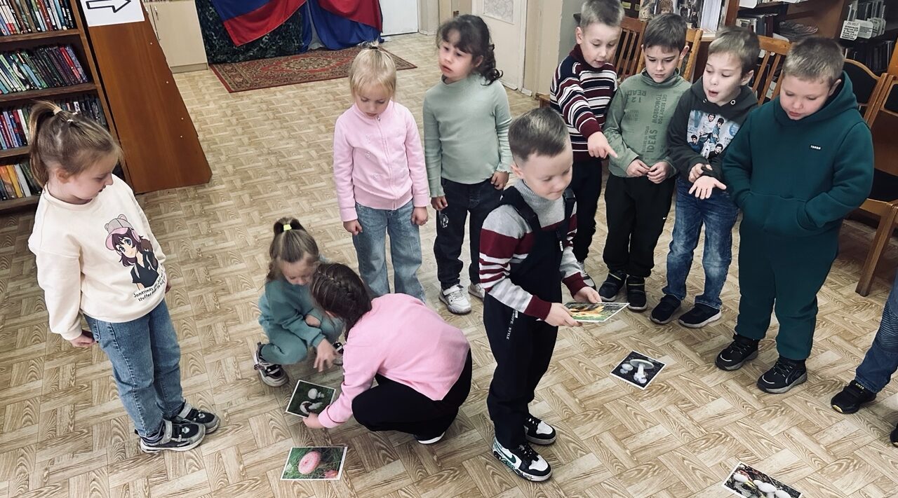 Праздник урожая «Осень – щедрая пора» прошёл в библиотеке