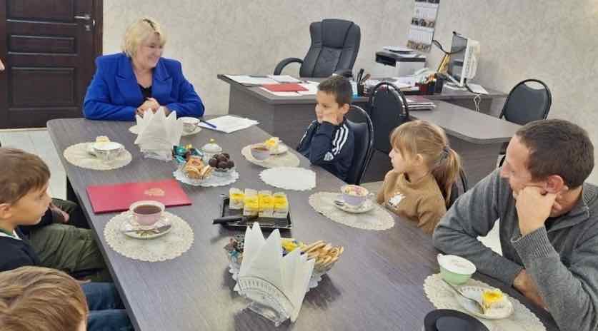 В Брянске чествовали отцов-одиночек Бежицкого района