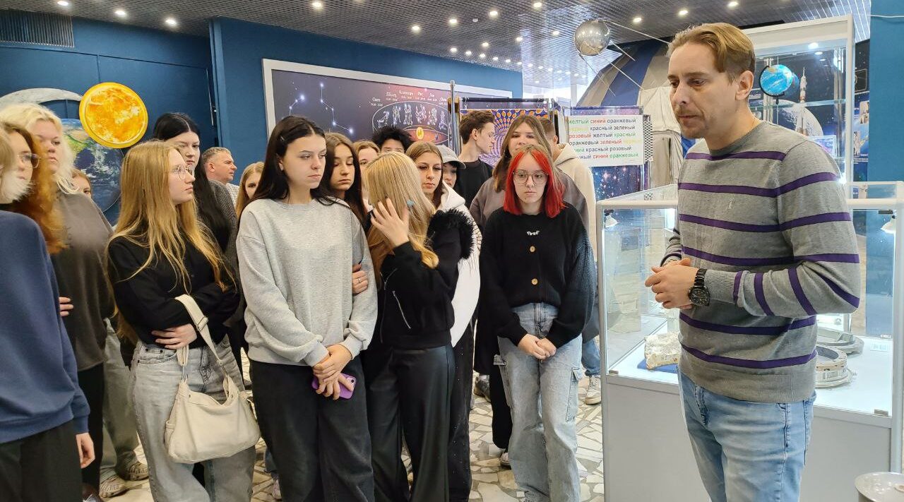 В Брянском краеведческом музее работает выставка «Экспириментус»