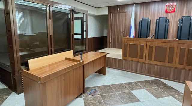 В Клинцах вынесен приговор за взятку и подделку документов