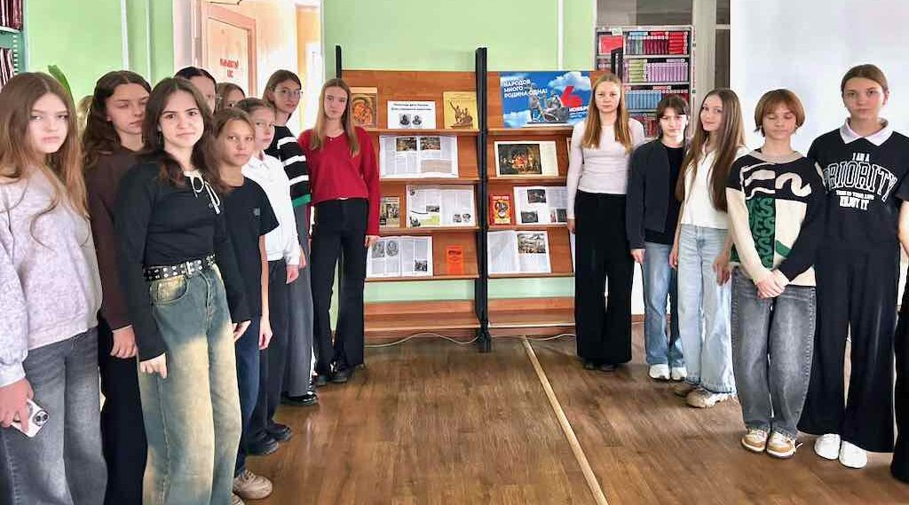 В библиотеке Комаричей прошел исторический час в рамках «Ночи искусств»