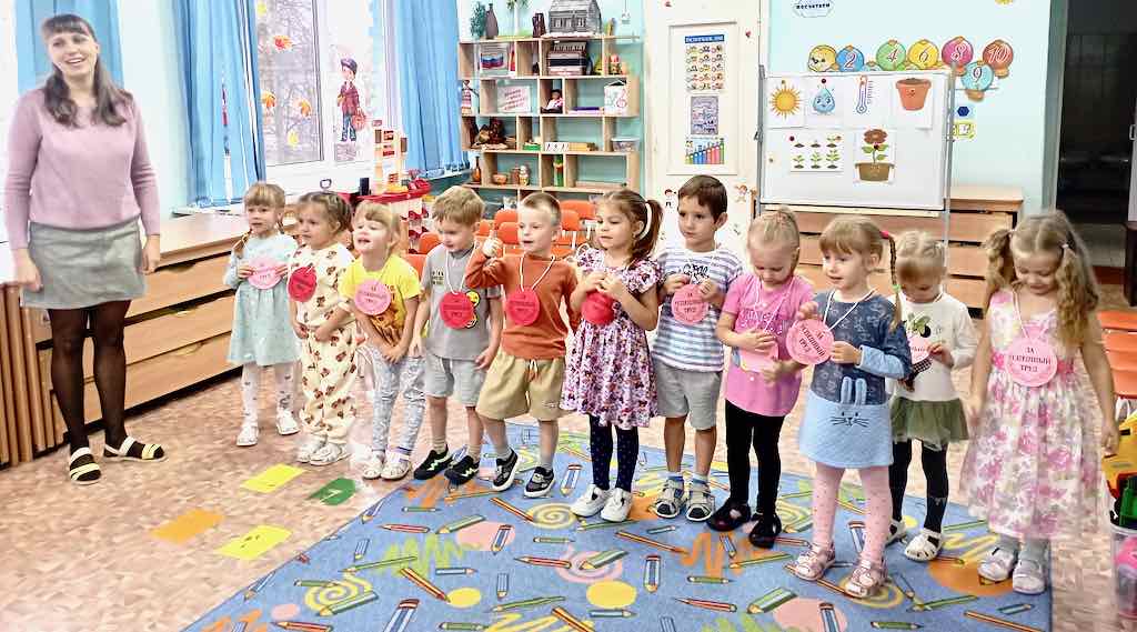 Поможем комнатным растениям