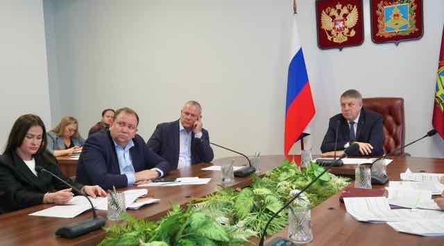 В Брянской области обсудили будущее пригородных поездов