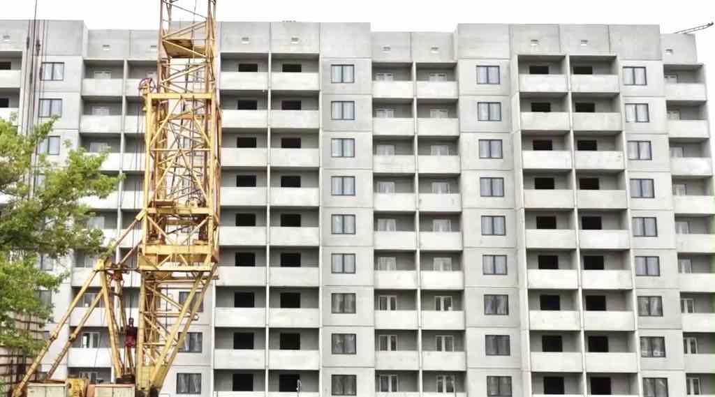 В Брянской области растут объёмы строительства жилья и дорог