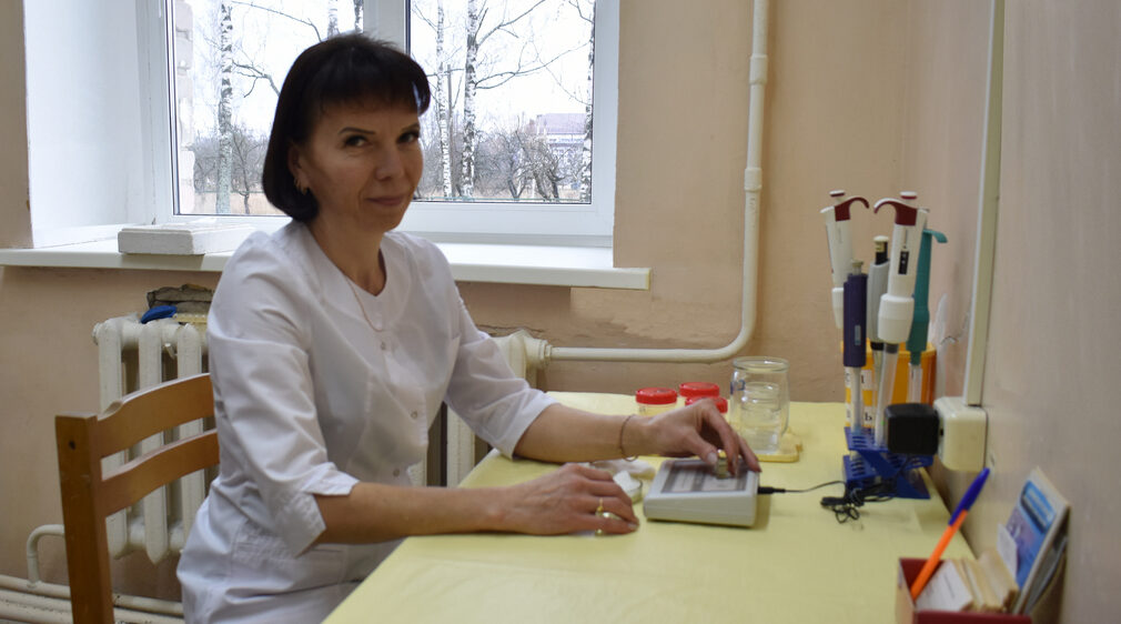 В Клетнянской больнице появился новый аппарат для измерения уровня гемоглобина