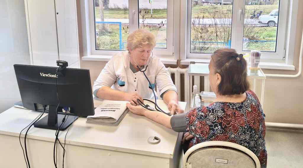 В Почепском районе после ремонта открылся фельдшерский пункт