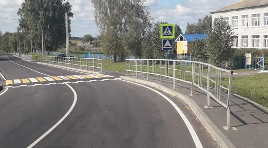 В Брянске отремонтировали автодорогу Комаричи-Лубошево