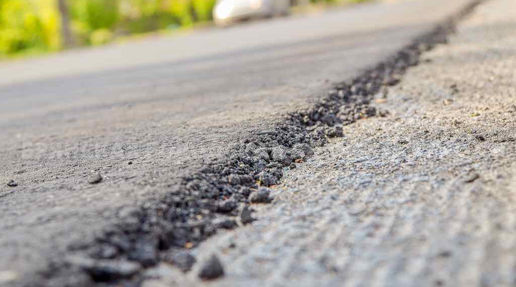 В брянской Антоновке отремонтировали дорогу после обращения к губернатору