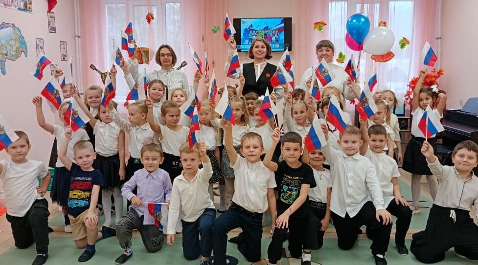 Дошкольники Жуковки знакомятся с многообразием культур нашей страны