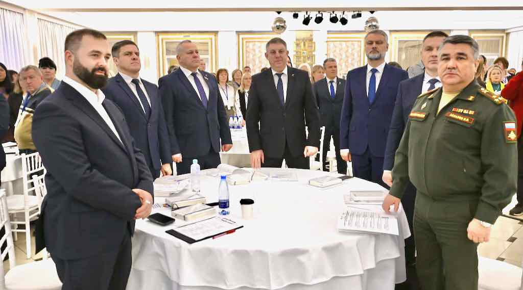 В Брянской области действует 31 программа поддержки участников СВО