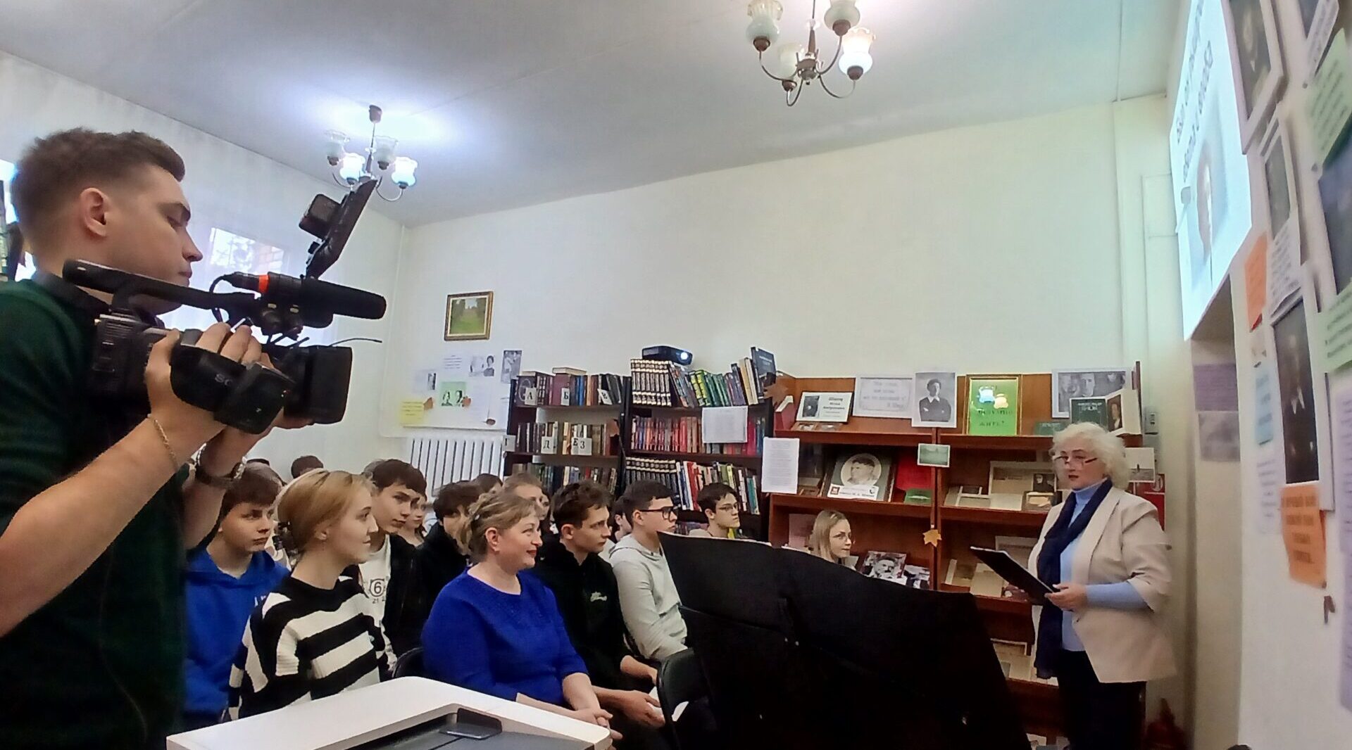 Поэзии А. Блока посвятили заседание клуба «СТИХиЯ»