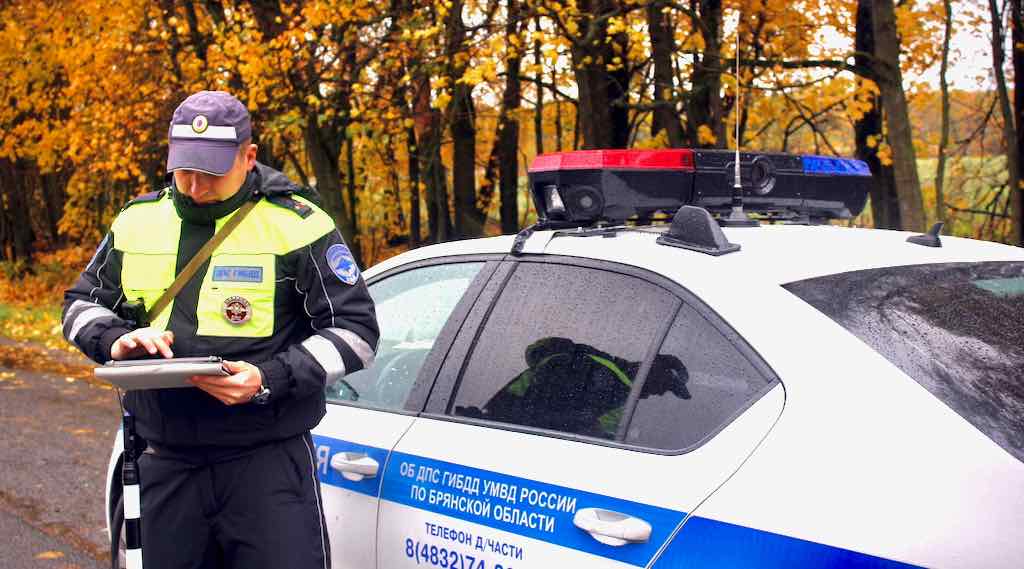 На дороги Брянской области выехали мобильные «Кибер-шерифы»