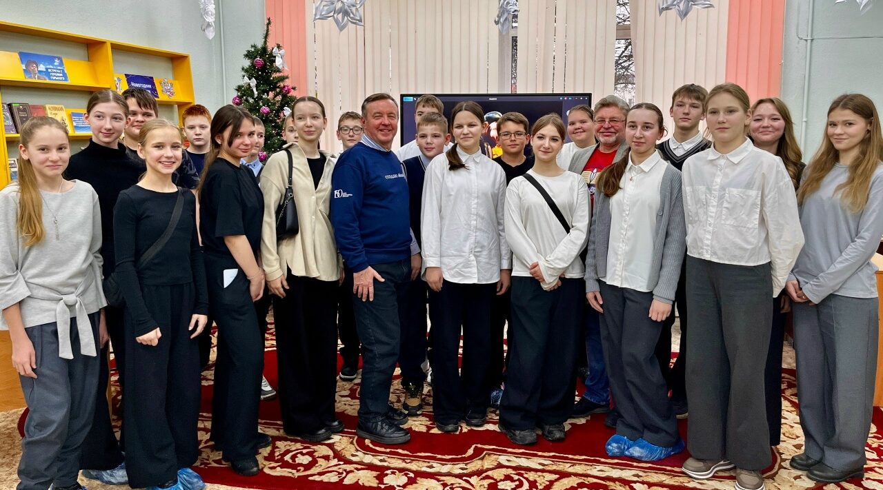 Школьникам рассказали как в Брянске прошёл фестиваль «Классика в классы»