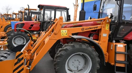 Губернатор Брянщины с председателем Гомельского облисполкома посетил «Амкодор-Брянск»