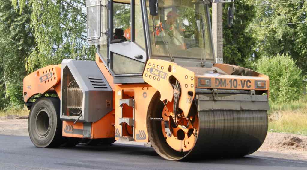 В Брянской области в 2026 году продолжится ремонт региональных дорог