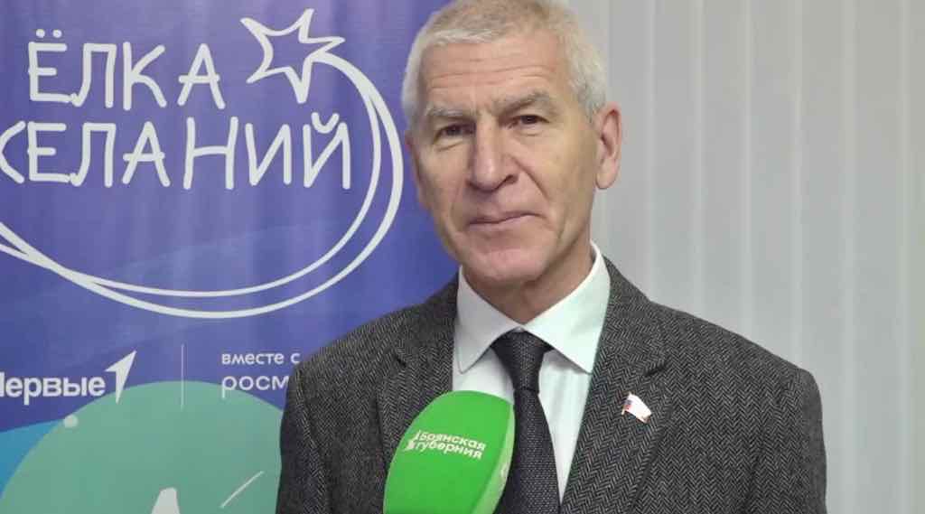 Депутат Олег Матыцин исполнил спортивную мечту брянского школьника