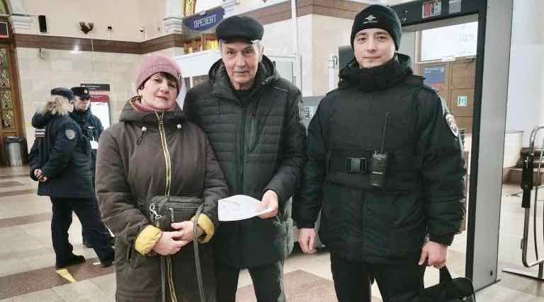 На брянском вокзале пассажирам рассказали о защите от мошенников