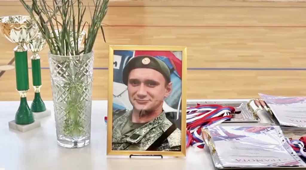 Клинцовские баскетболистки выиграли турнир памяти героя СВО