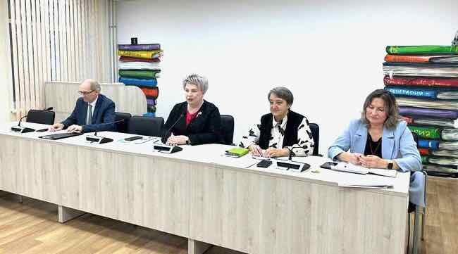 В Брянской области подвели итоги ГИА-2025 и обсудили новшества на 2026 год