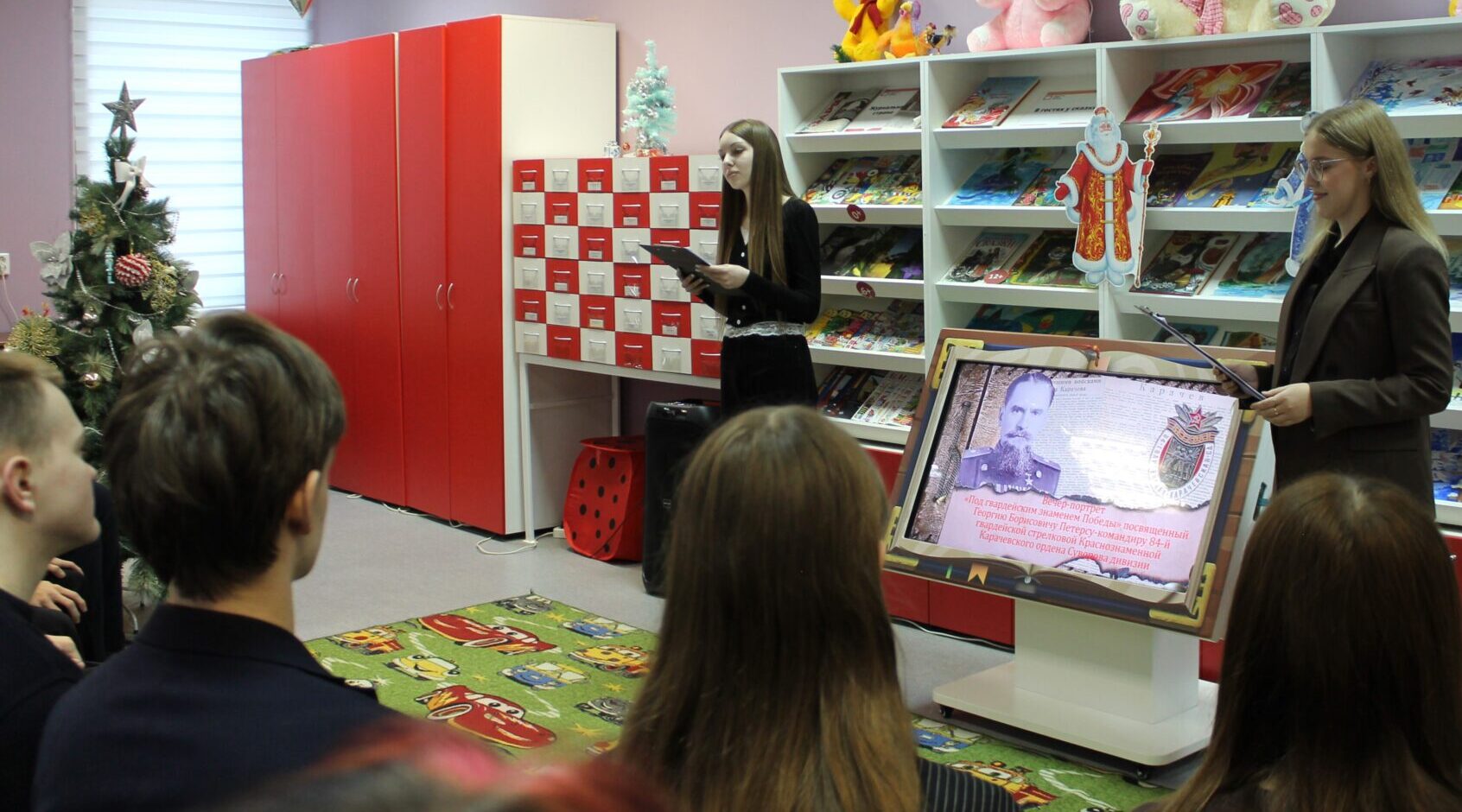 Комдиву Георгию Петерсу посвятили вечер-портрет в Карачеве