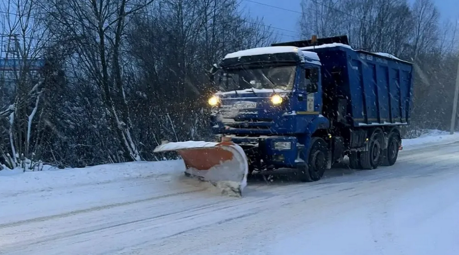 На Брянщине непрерывно ликвидируют последствия зимней непогоды