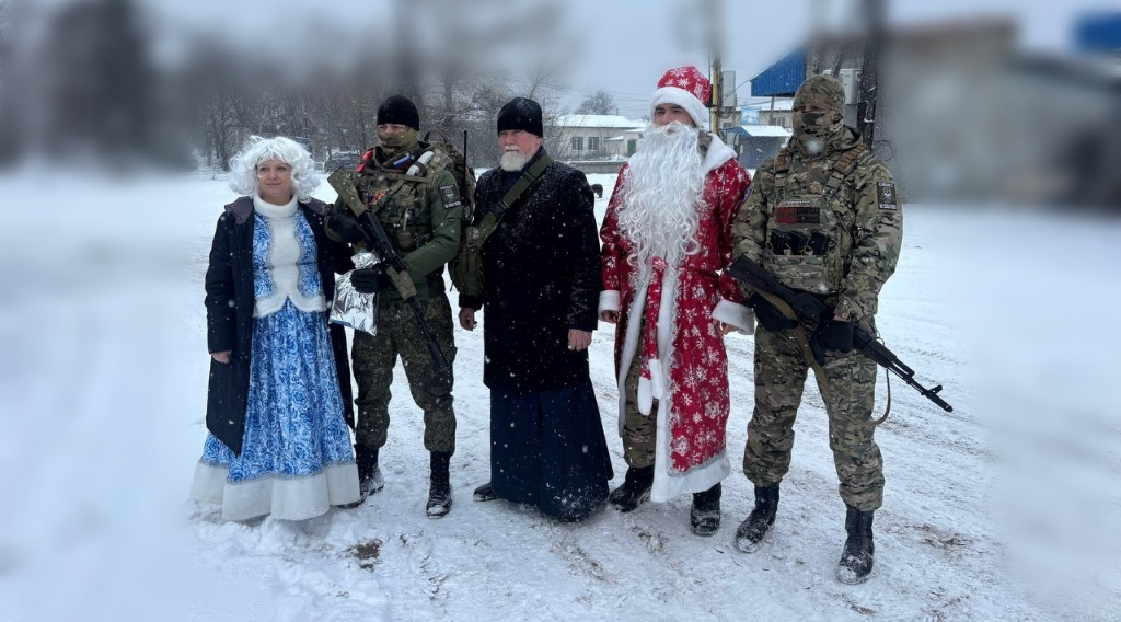 Военнослужащих Луганской Народной Республики навестили священник Брянской епархии и волонтёры