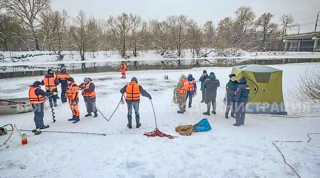 В Брянске продолжается масштабная операция по поиску детей на реке
