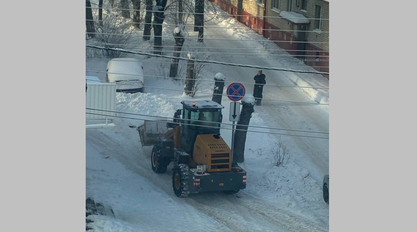 Брянск борется со снегом