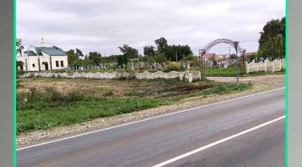 На Брянщине отремонтировали дороги, ведущие к православным храмам
