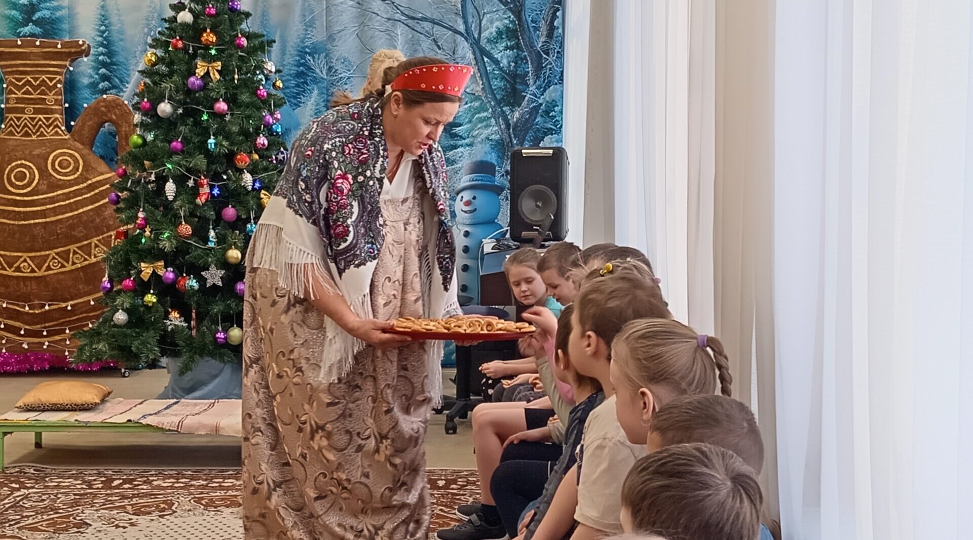 В детском саду «Солнышко» Жуковки прошла коляда