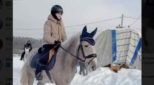 В Брянске впервые провели Фестиваль адаптивного конного спорта