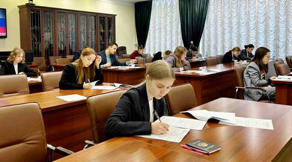 В БГУ стартовал региональный этап Всероссийской олимпиады по русскому языку